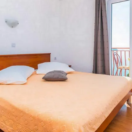 Fontana - With Sea View 2 Adults *